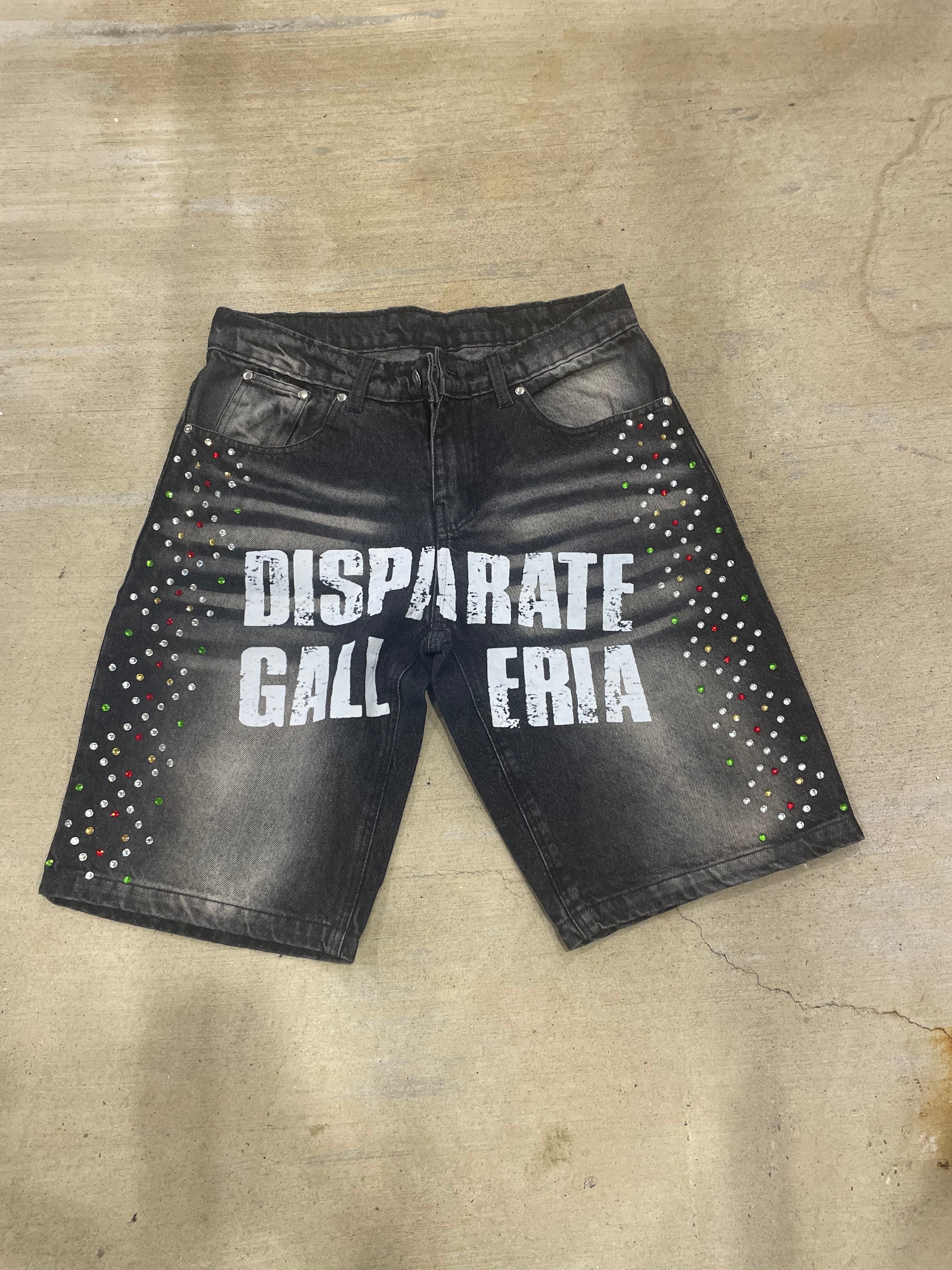 Disparate galleria jorts